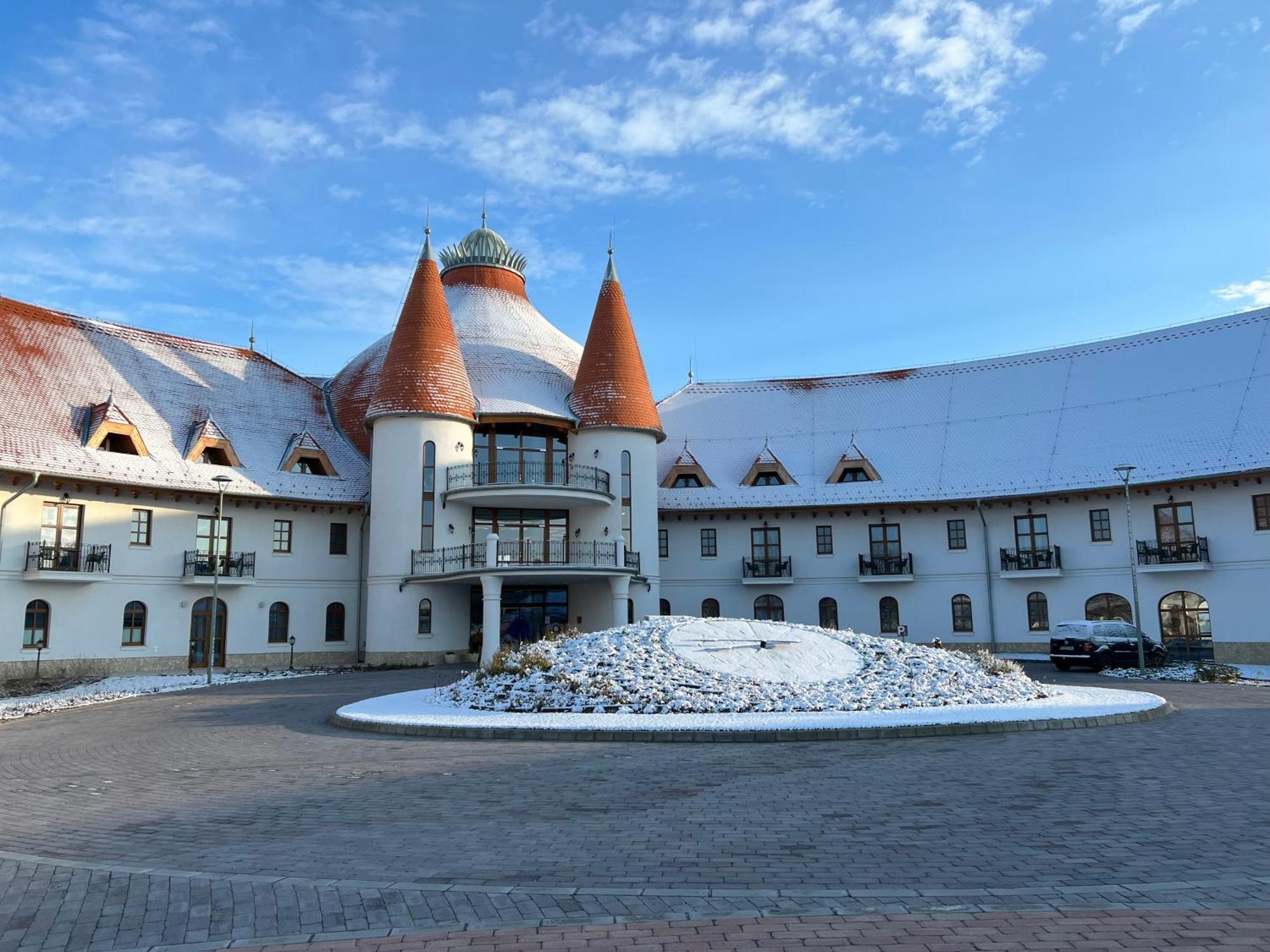 Hungarikum Hotel Lakitelek Eksteriør billede